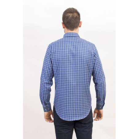 Camisa button down cuadro ventana