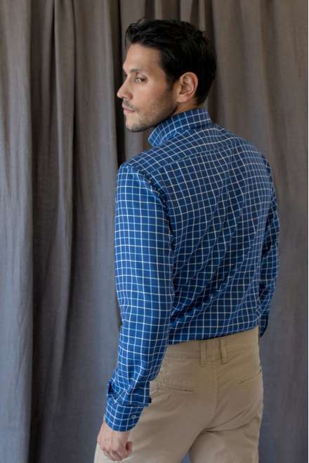 Camisa button down cuadro ventana